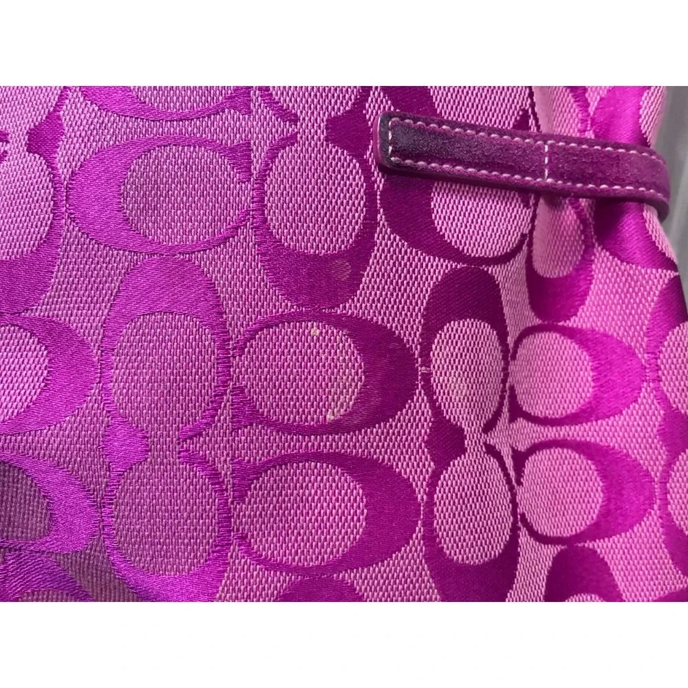 Coach Vintage Hamptons Monogram Clip Hobo Bag Pink 2000/Y2K Era
